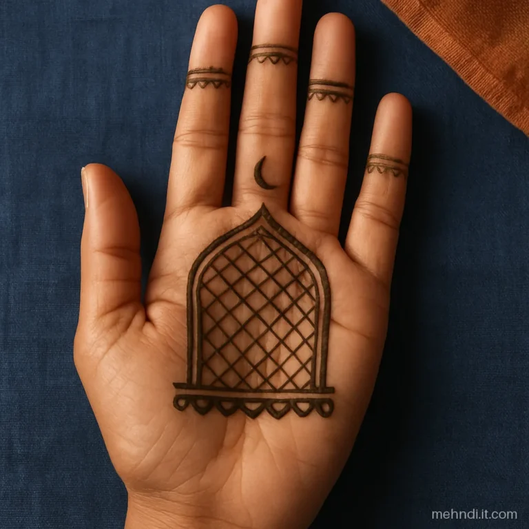 Palm with a tall arch frame filled with jaal and a crescent at the top